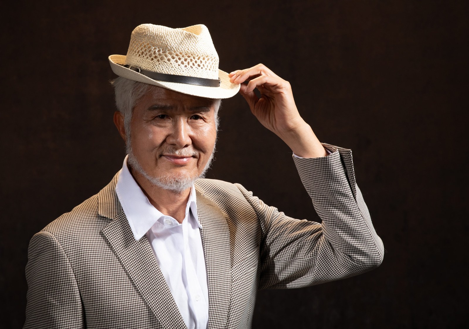 창원 장수사진 — 부모님의 여든을 가장 환한 얼굴로 남기는 일